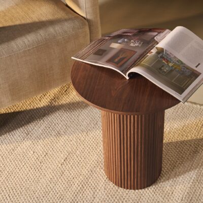 ronde walnoot bijzettafel Fenna afbeelding 7