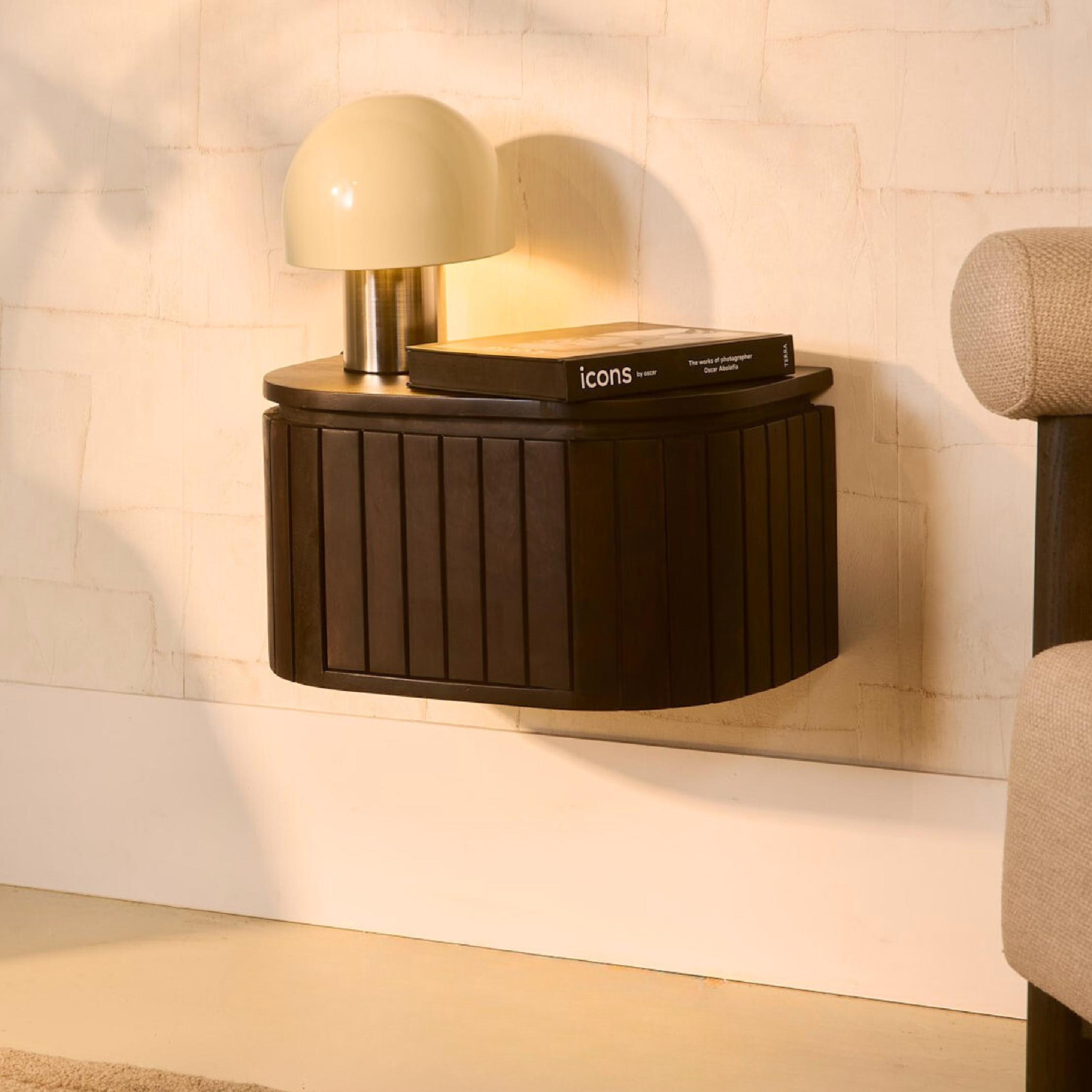 zwevend nachtkastje mangohout donkerbruin Flin afbeelding 7