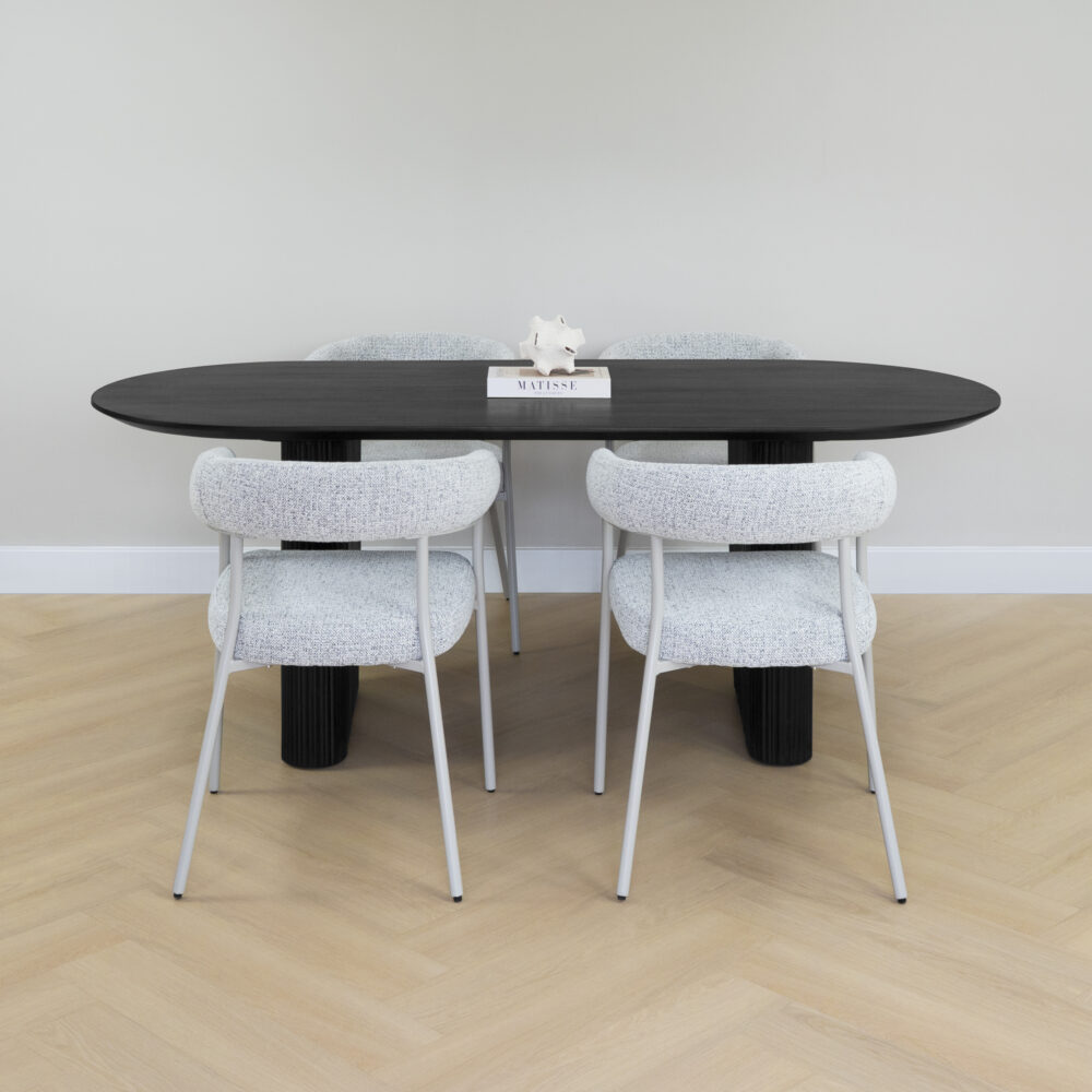 ovale eettafel, eettafel van 200x90 cm, eettafel, zwarte eettafel, tafel, Lynn eettafel, dinertafel