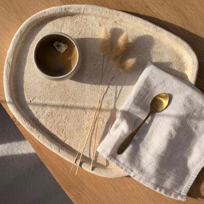 Nest of Nora Dienblad rechthoekig 35×30 cm – Cement – Beige