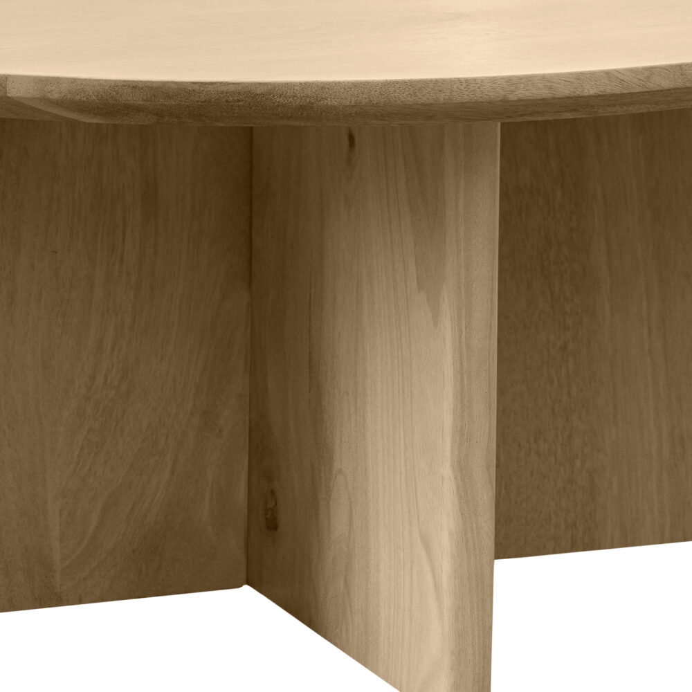 Naturel houten salontafel met rond tafelblad en kruispoot