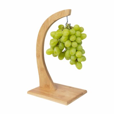 druiven aan een bananenhouder