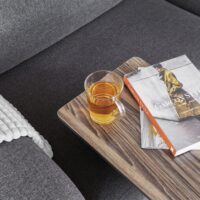 Bijzettafeltje voor bij de bank