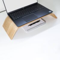Ergonomische monitorstandaard van bamboe
