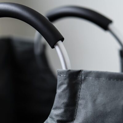 Wasmand met handvaten