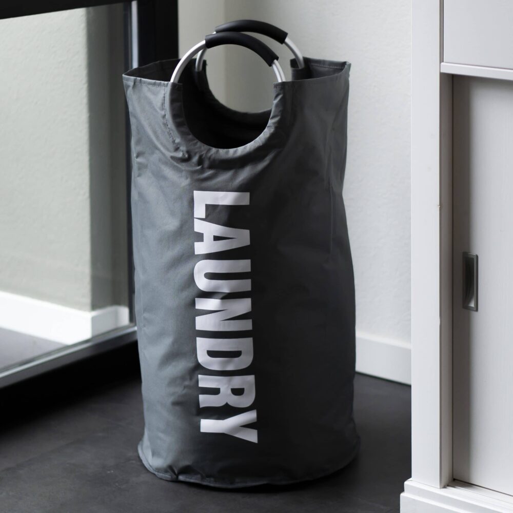 in te klappen wasmand