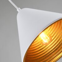 Witte retro kegelvormige verlichting