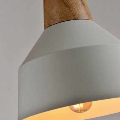 Grijs metalen kap met witte binnenkant