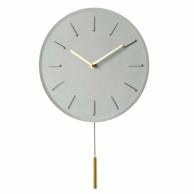 wandklok beton met slinger