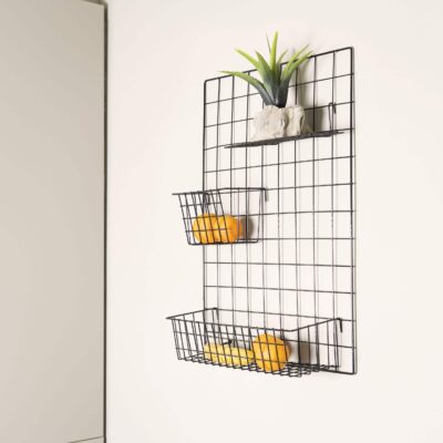 Draadrekje voor aan de muur