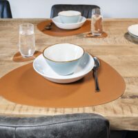 chique onderlegger voor borden en glazen van PU leer