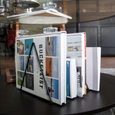 boekenhouder van staal