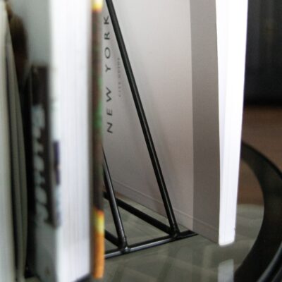 post- en tijdschriftenrek van draadstaal