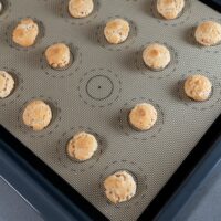 Mat met cirkels voor het bakken van macarons