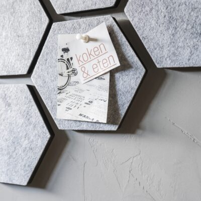 Grijs vilten memobord