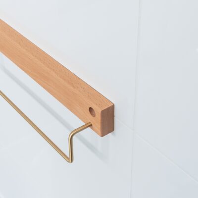 Lichthouten houder voor afdroogdoeken