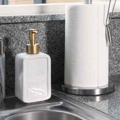 Zeepdispenser voor in de keuken